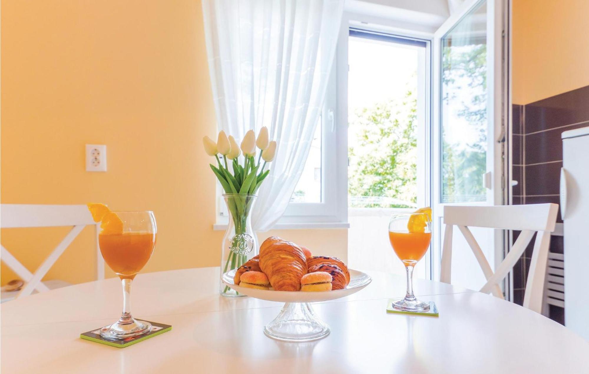 1 Bedroom Gorgeous Apartment In أوباتيا المظهر الخارجي الصورة