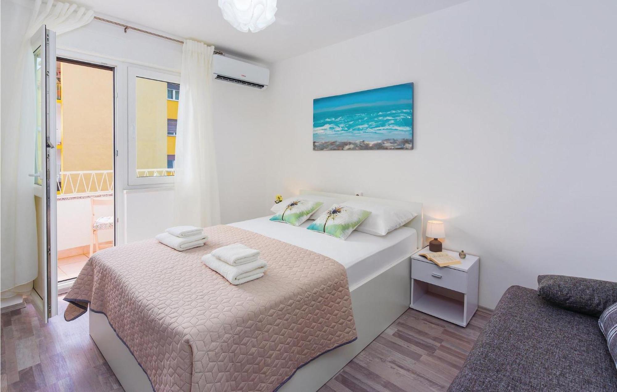 1 Bedroom Gorgeous Apartment In أوباتيا المظهر الخارجي الصورة